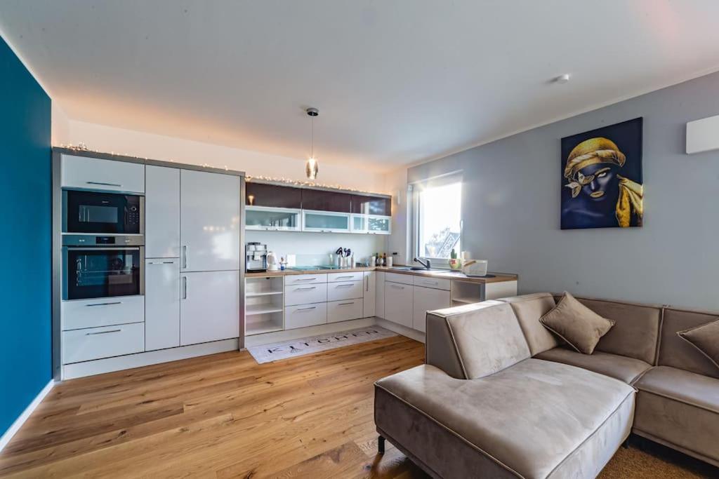 A&V Apartments Wunderschoene Penthouse Wohnung Moers Eksteriør billede